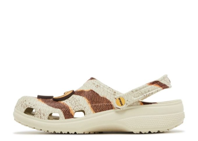 Jurassic World x Classic Clog ”Bone”