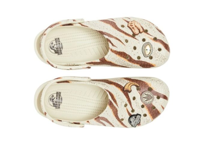 Jurassic World x Classic Clog ”Bone”