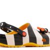 McDonald’s x Classic Clog ”Hamburglar”