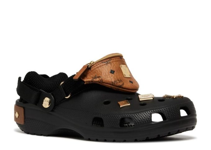 MCM x Classic Clog ”Mini Fanny Pack – Black”