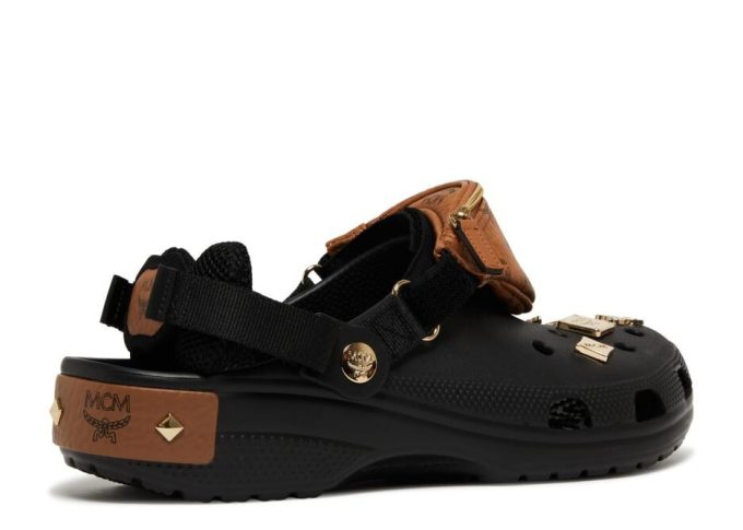 MCM x Classic Clog ”Mini Fanny Pack – Black”