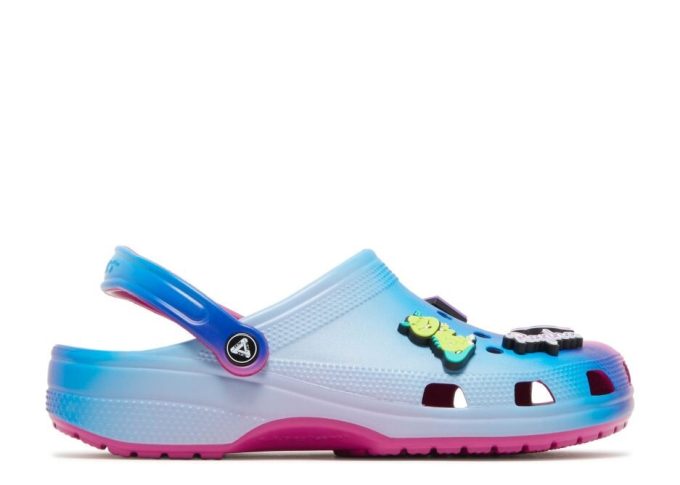 Palace x Rapha x Classic Clog ”Education First” Palace x Rapha x Classic Clog ”Education First”