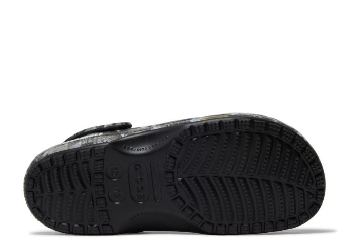 Pleasures x Realtree x Classic Clog ”Skeleton – Edge Camo” Pleasures x Realtree x Classic Clog ”Skeleton – Edge Camo”