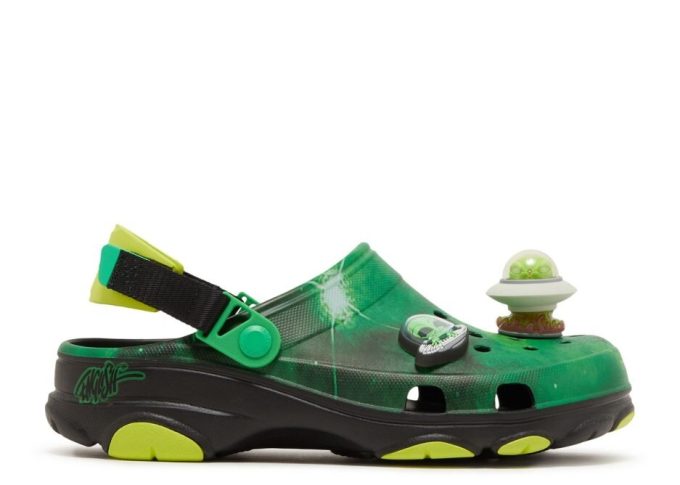 Ron English x All-Terrain Clog ”Area 54 – Green Galaxy” Ron English x All-Terrain Clog ”Area 54 – Green Galaxy”