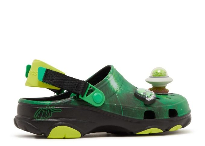 Ron English x All-Terrain Clog ”Area 54 – Green Galaxy” Ron English x All-Terrain Clog ”Area 54 – Green Galaxy”