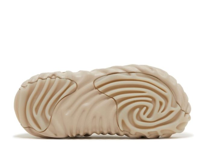 Salehe Bembury x Pollex Clog ”Horchata” Salehe Bembury x Pollex Clog ”Horchata”