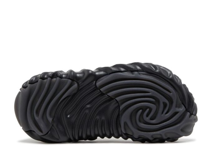 Salehe Bembury x Pollex Clog ”Sasquatch” Salehe Bembury x Pollex Clog ”Sasquatch”
