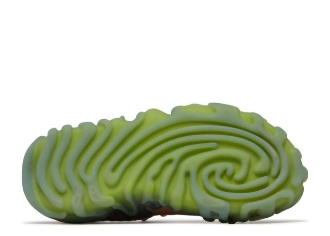 Salehe Bembury x Pollex Juniper ”Guava”