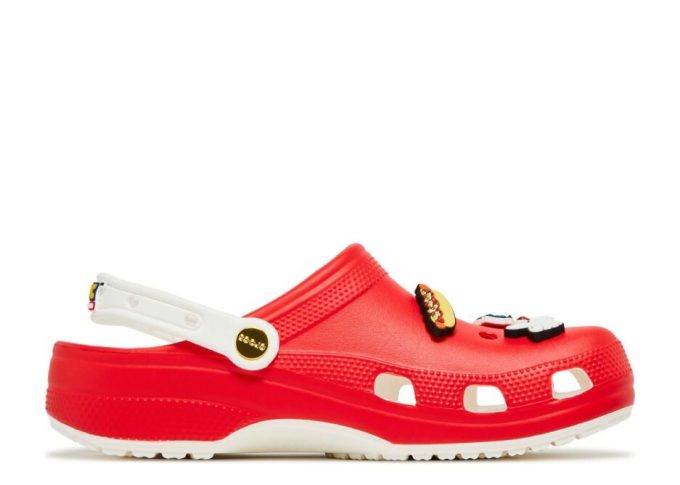 Sonic The Hedgehog x Classic Clog ”Sonic’s Shoes” Sonic The Hedgehog x Classic Clog ”Sonic’s Shoes”