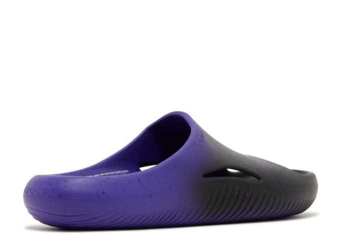 Taco Bell x Mellow Slide ”Ultraviolet” Taco Bell x Mellow Slide ”Ultraviolet”