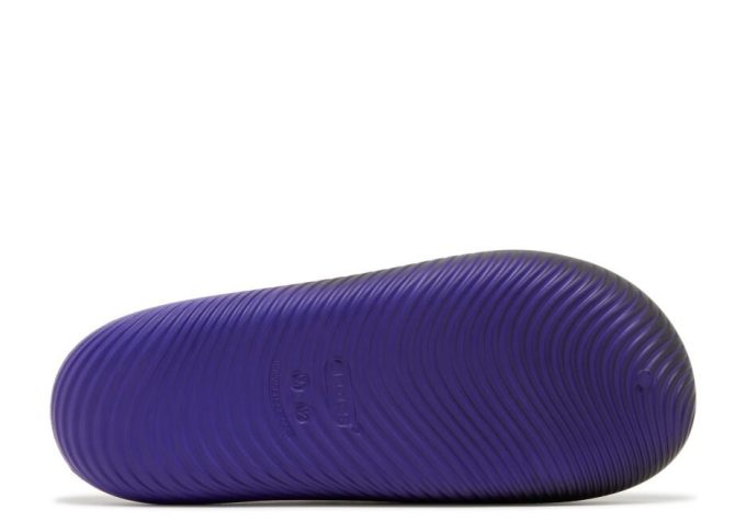 Taco Bell x Mellow Slide ”Ultraviolet” Taco Bell x Mellow Slide ”Ultraviolet”